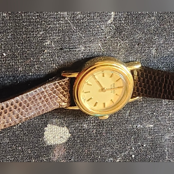 Vintage Y2K Seiko womens watch - Picture 4 of 6